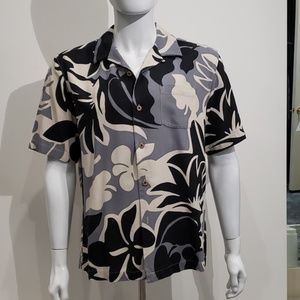 Tommy Bahamas 100% silk shirt
